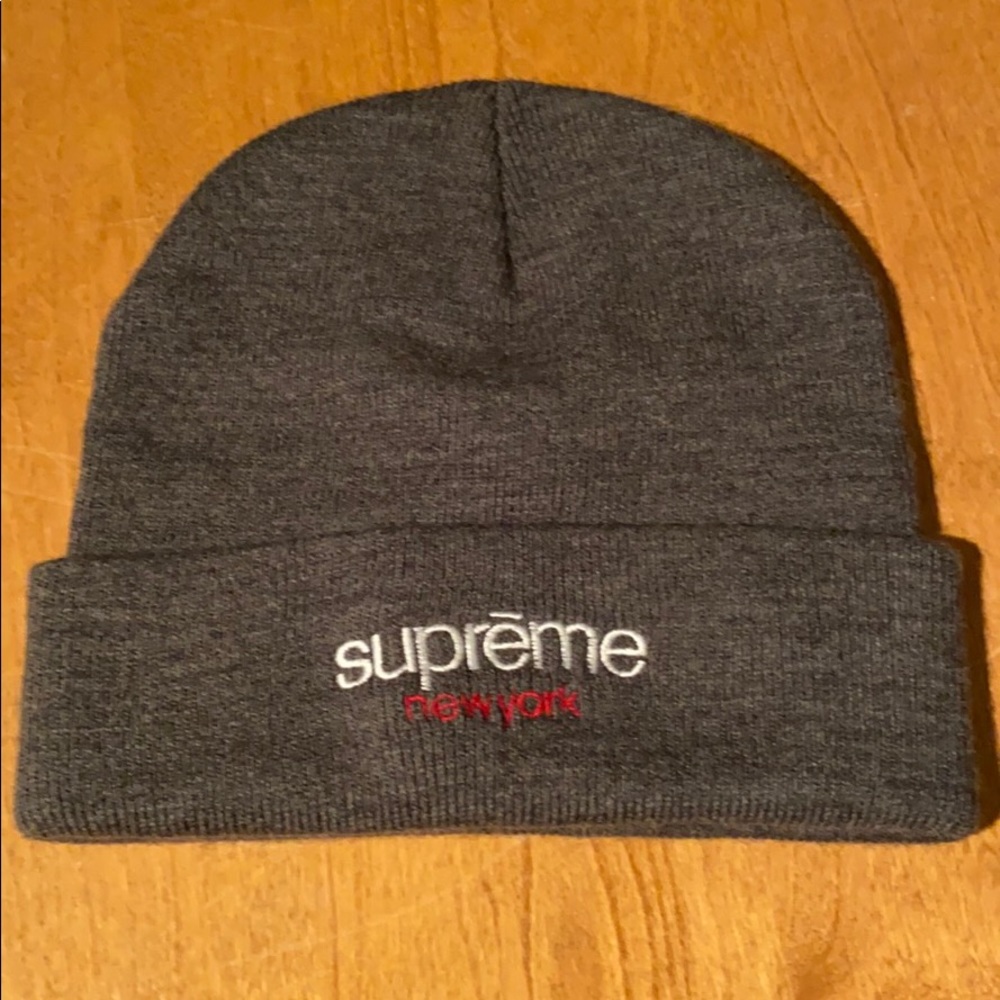 Authentic Supreme beanie